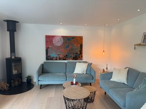 Byen under den Rosa Måne – billede 3 af 3